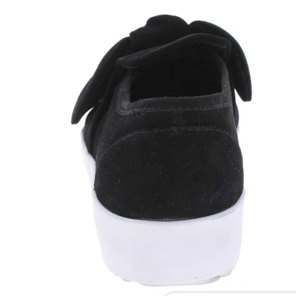 REBECCA MINKOFF
Stacey Bow Platform
Sneaker In Black - Picture 8 of 8